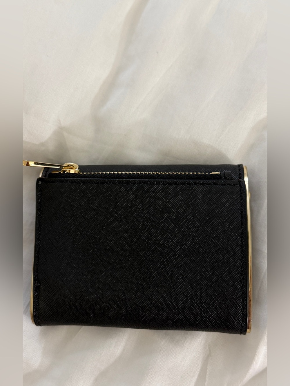Michael Kors Black Saffiano Leather Fold Wallet with Gold Plaque - Picture 3 of 3